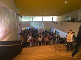 Escalier principal, accès à la salle des conférences